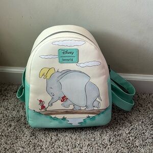 Disney dumbo loungefly.